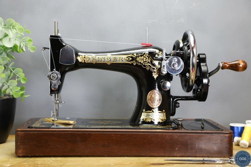 1934 vintage singer 28k - singer, hand