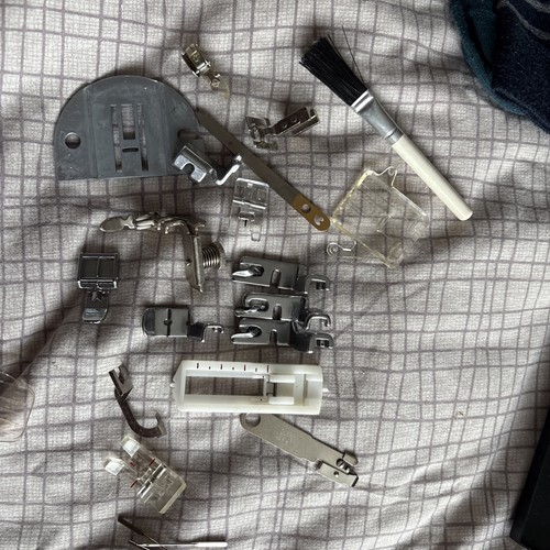 Singer sewing machine - sewing,