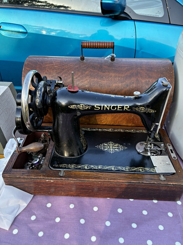 Singer mechanical - singer, 15?