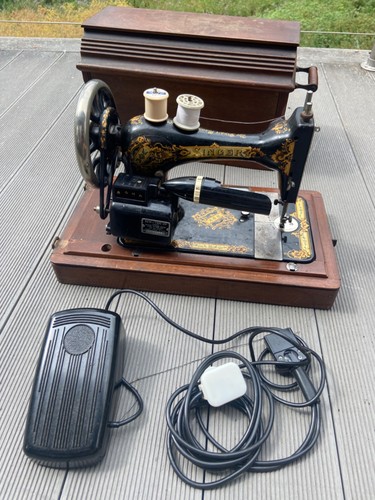 Vintage 1896 singer sewing - 1896,