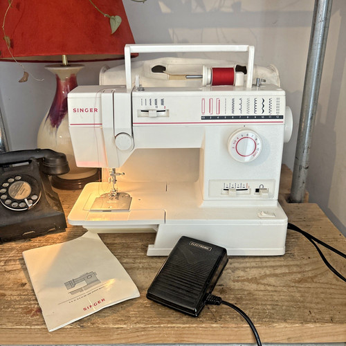 Vintage singer 9018 electric - singer,