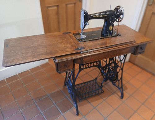 Vintage singer treadle sewing