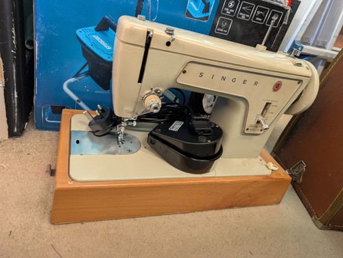 Singer 239 fashion mate - fashion, sewing