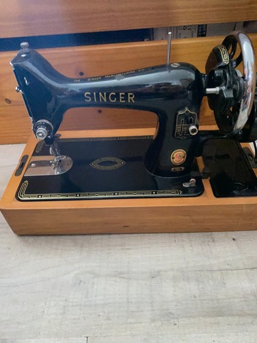 Singer sewing machine 99k - machine,