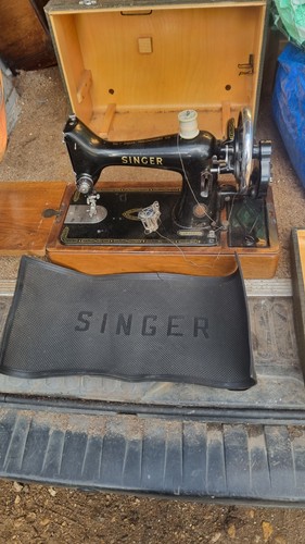 Singer vintage sewing - singer, machine