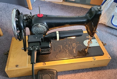 Singer sewing machine - sewing,