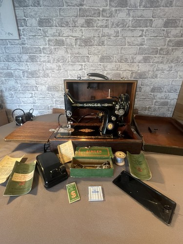 Vintage 1951 singer - vintage,