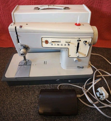 Vintage singer 447 - 447, electric