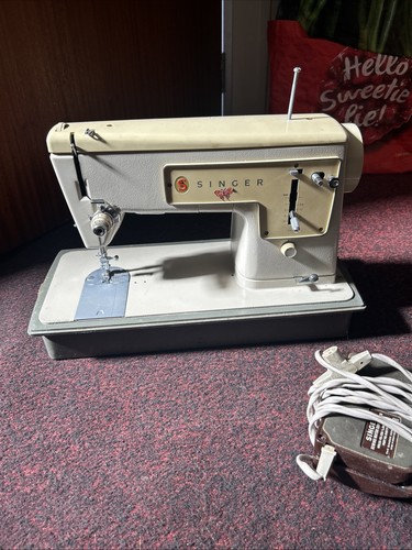Vintage singer 449 - 449, electric
